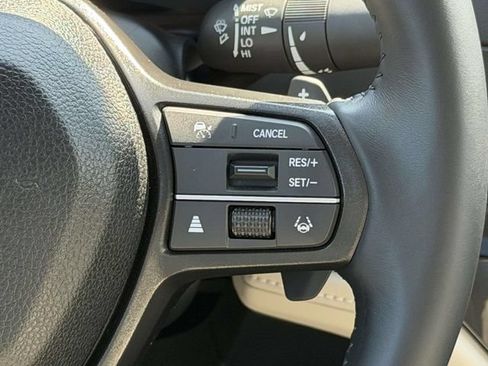 Certified 2025 Honda Accord EX-L image 18