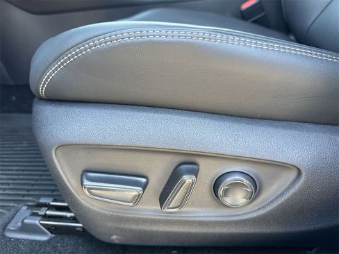 Used 2025 Toyota RAV4 XLE Premium image 14