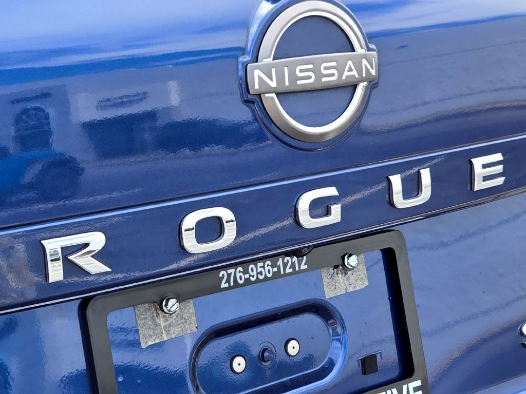 Certified 2023 Nissan Rogue SL w/ SL Premium Package AWD/4WD image 22