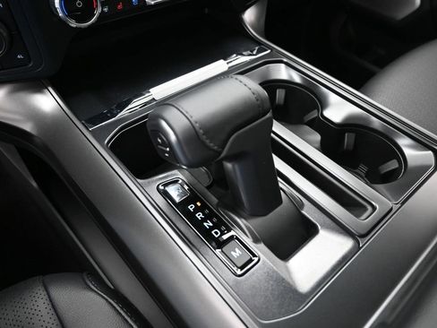 New 2025 Ford F150 Lariat w/ Equipment Group 502A High image 33