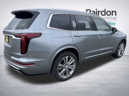 Used 2023 Cadillac XT6 Premium Luxury image 8