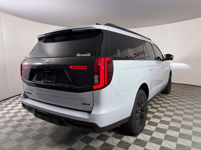 Used 2025 Ford Expedition Max Platinum w/ Stealth Appearance Package AWD/4WD image 11