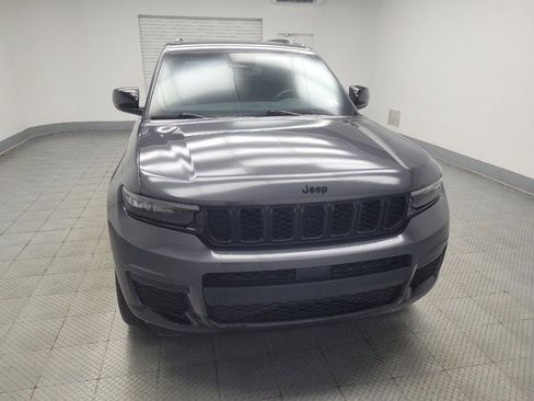 Used 2023 Jeep Grand Cherokee L Laredo AWD/4WD image 14