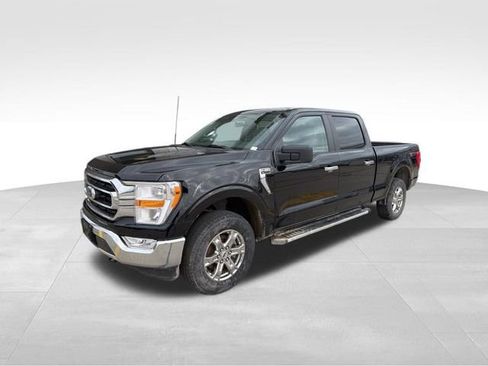 Used 2023 Ford F150 XLT w/ XTR Package image 3