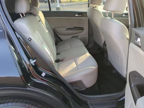 Used 2018 Kia Sportage LX image 24
