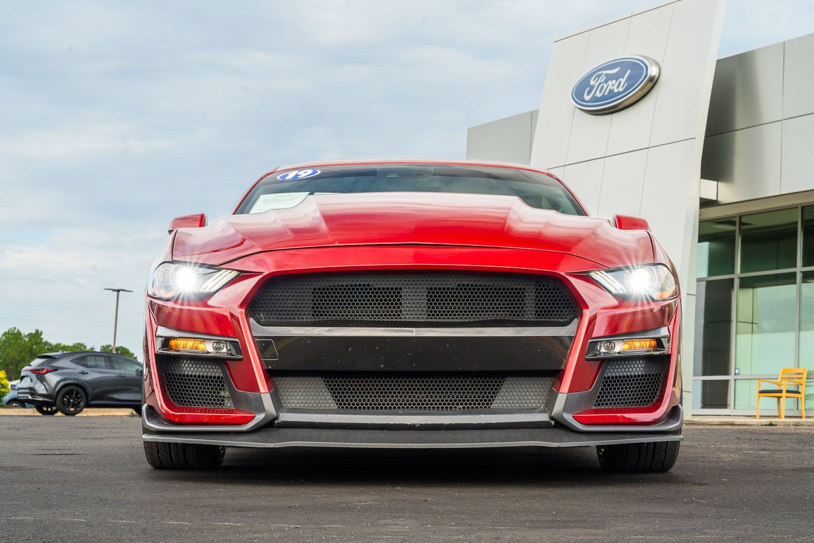 Used 2019 Ford Mustang GT Premium w/ Ford Safe & Smart Package RWD image 2