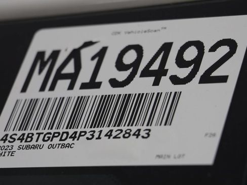 Used 2023 Subaru Outback Touring XT AWD/4WD image 25