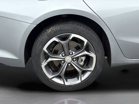 Used 2024 Chevrolet Malibu LT FWD image 16
