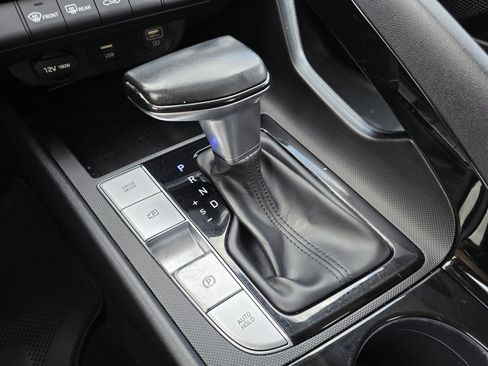 Used 2023 Hyundai Elantra Limited FWD image 27