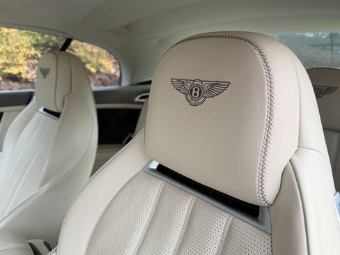 Used 2014 Bentley Continental GT image 30