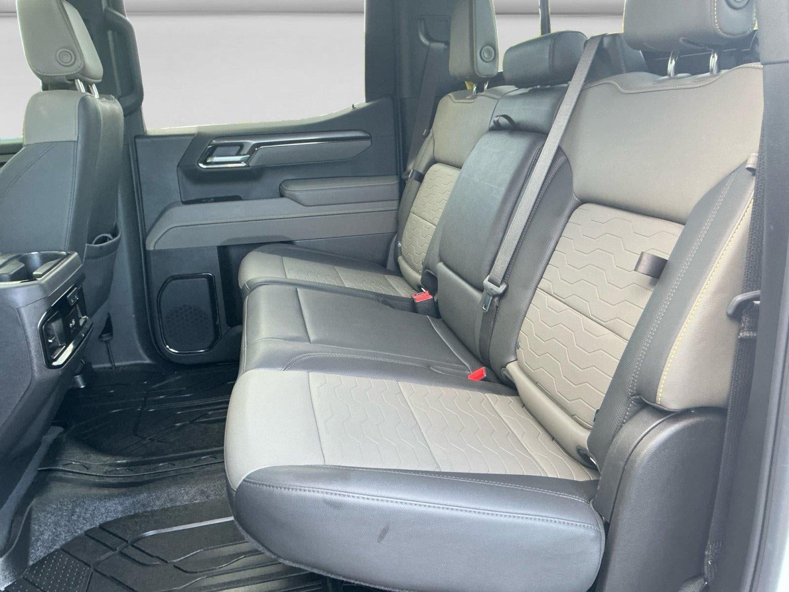 Used 2025 Chevrolet Silverado 1500 ZR2 w/ Technology Package AWD/4WD image 14