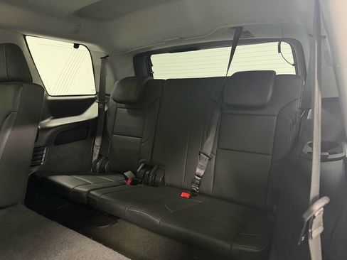 Used 2018 Chevrolet Tahoe LT image 24