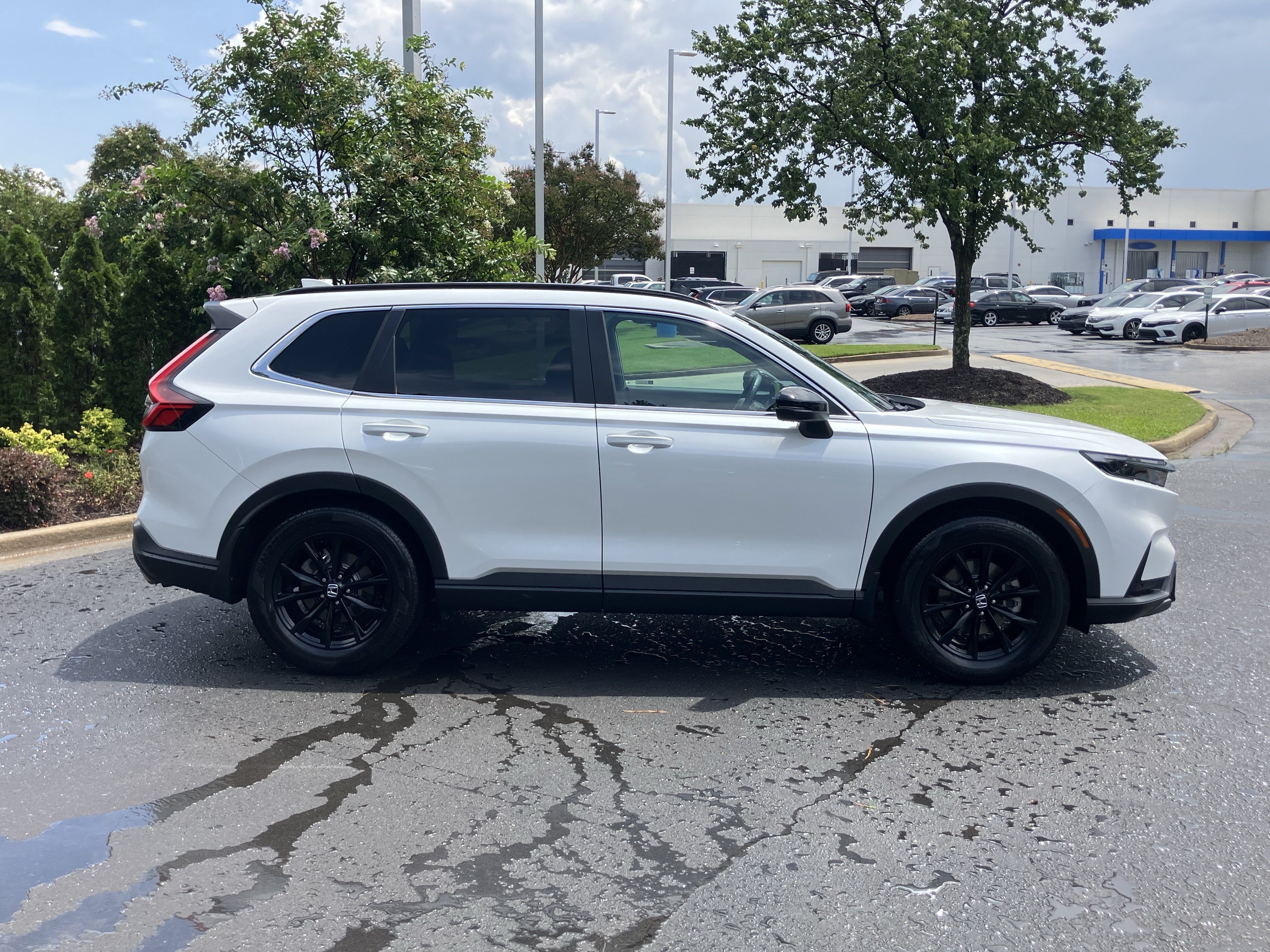 Certified 2024 Honda CR-V Sport-L image 11