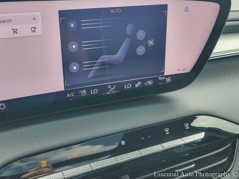 Used 2025 Buick Enclave Avenir w/ Super Cruise Package image 18