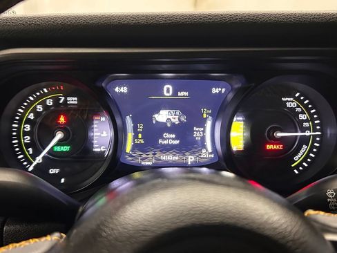 Used 2024 Jeep Wrangler Unlimited AWD/4WD image 19