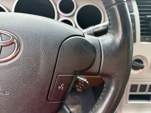 Used 2007 Toyota Tundra Limited AWD/4WD image 16