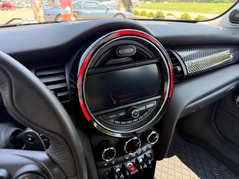 Used 2016 MINI Cooper S FWD image 18