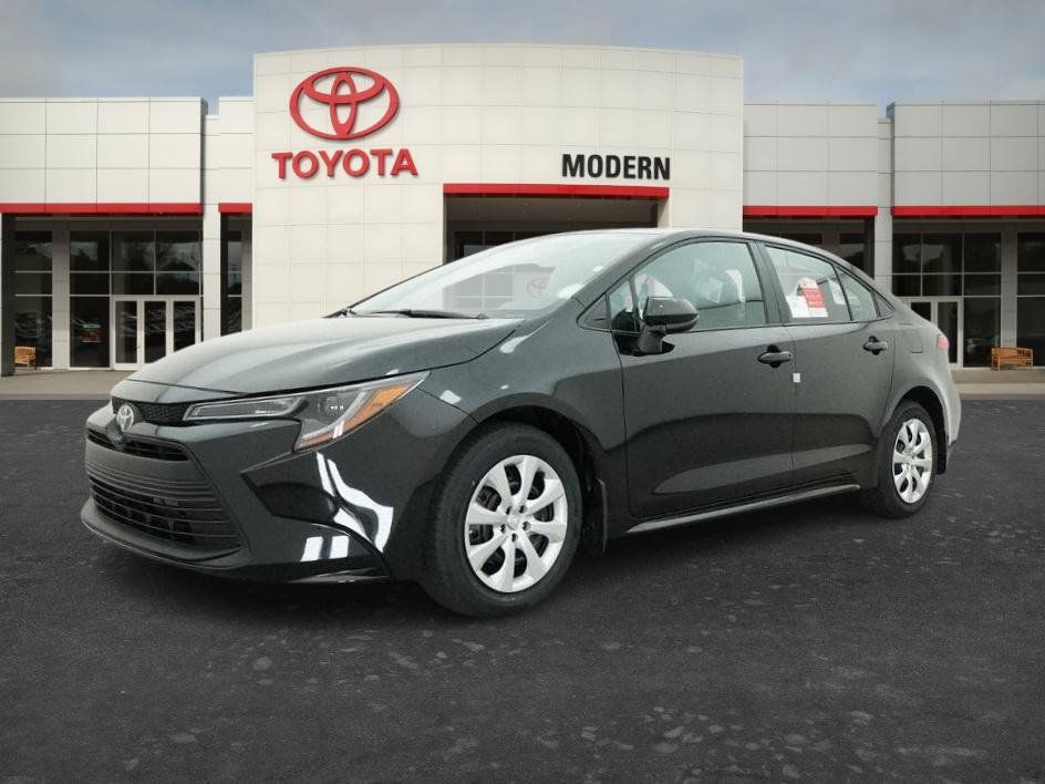 New 2026 Toyota Corolla LE FWD image 6