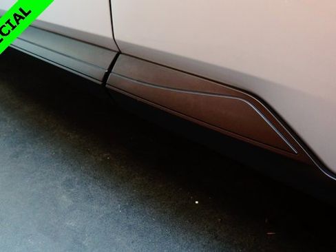 Used 2022 Nissan Rogue SV image 76