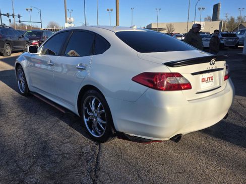 Used 2011 INFINITI M56 x w/ Deluxe Touring Pkg image 7