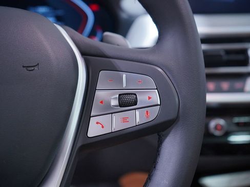 Used 2024 BMW X4 xDrive30i w/ Premium Package image 21