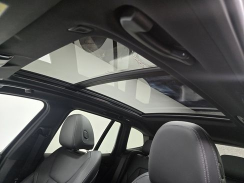 Used 2024 BMW X3 xDrive30i image 9