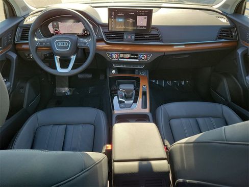 Certified 2023 Audi Q5 2.0T Premium Plus w/ Premium Plus Package image 23