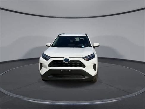 Used 2024 Toyota RAV4 XLE image 3