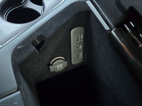 Used 2022 Dodge Challenger GT RWD image 21