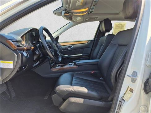 Used 2011 Mercedes-Benz E 350 Sedan image 15