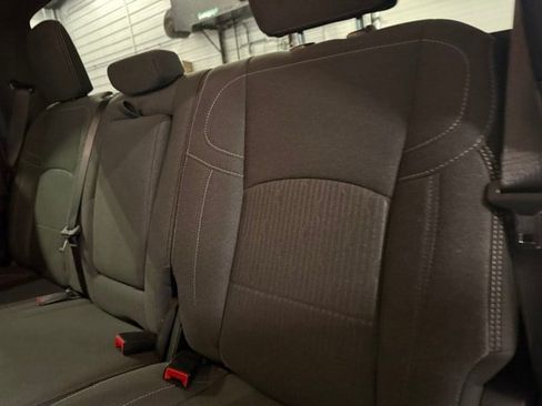 Used 2024 RAM 2500 Big Horn AWD/4WD image 36