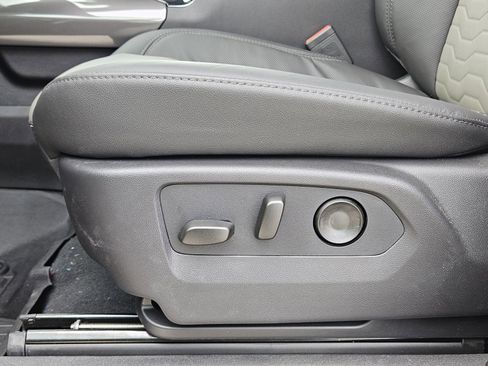 New 2026 Chevrolet Silverado 2500 ZR2 w/ ZR2 Bison Edition image 17