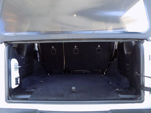 Used 2018 Jeep Wrangler Unlimited Sport S AWD/4WD image 26