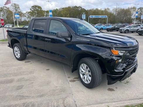New 2026 Chevrolet Silverado 1500 Custom image 14
