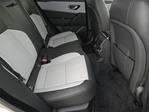 New 2026 Land Rover Range Rover Velar Dynamic SE image 17