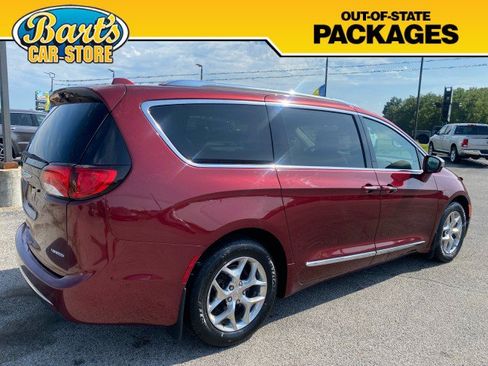 Used 2018 Chrysler Pacifica Limited w/ Advanced Safetytec Group FWD image 6