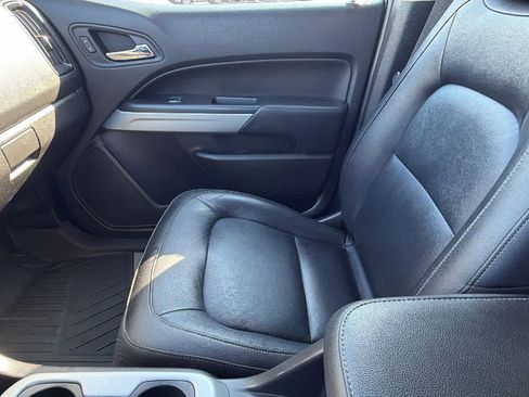 Used 2018 Chevrolet Colorado ZR2 AWD/4WD image 12