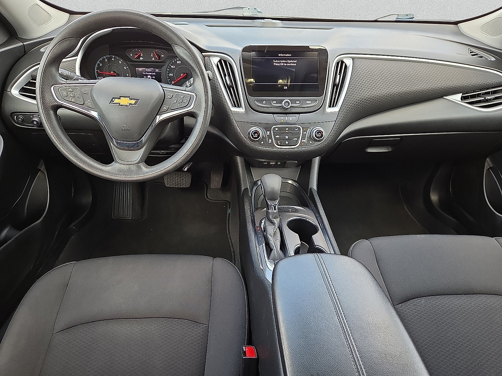 Certified 2024 Chevrolet Malibu LT FWD image 11