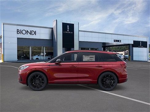 New 2026 Lincoln Corsair Grand Touring AWD/4WD image 3
