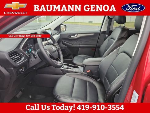 Used 2022 Ford Escape SEL image 19