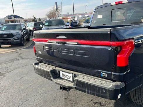 Used 2024 Ford F150 Lightning Lariat AWD/4WD image 19