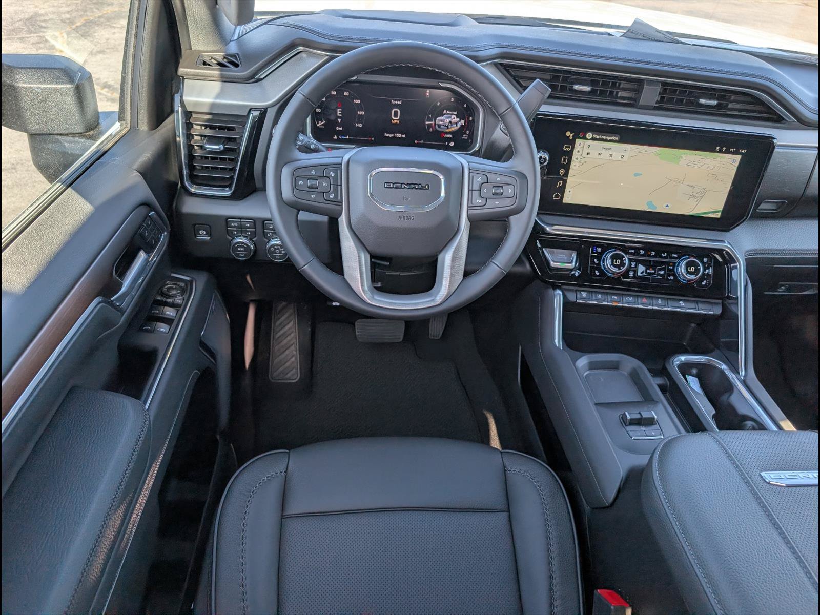 New 2026 GMC Sierra 2500 Denali AWD/4WD image 10