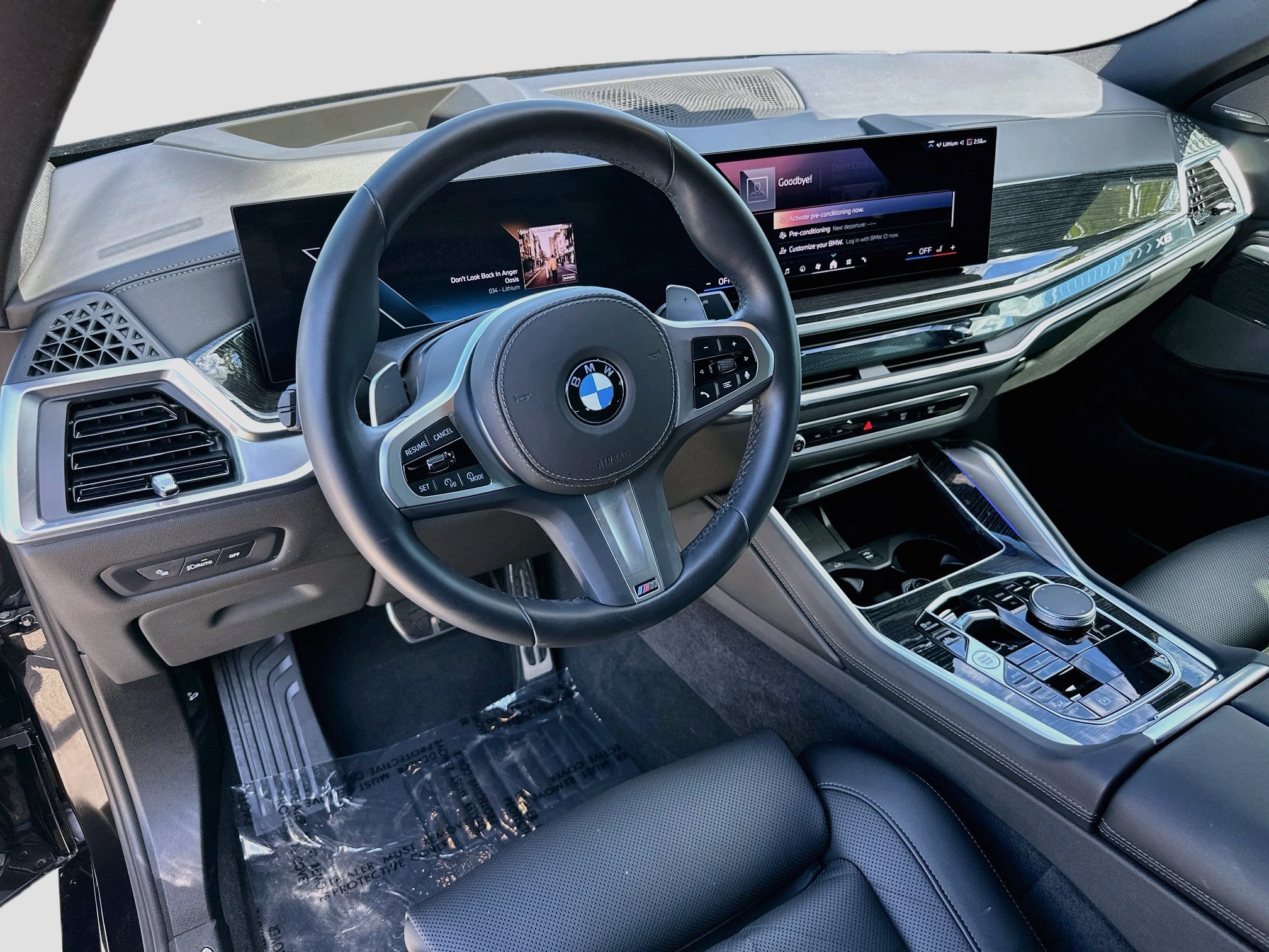 Used 2026 BMW X6 xDrive40i w/ Premium Package AWD/4WD image 9