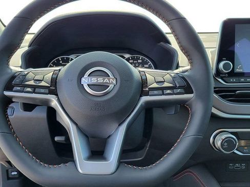New 2026 Nissan Altima 2.5 SR FWD image 26