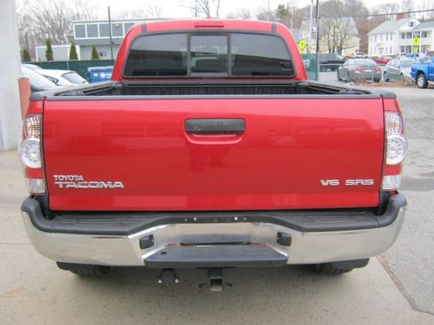Used 2010 Toyota Tacoma 4x4 Double Cab V6 image 7