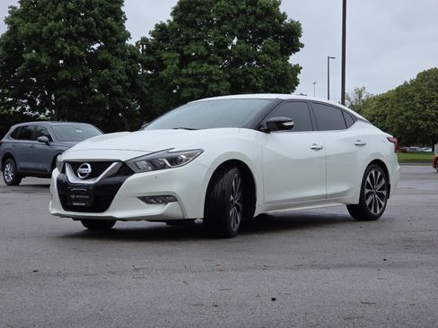 Used 2017 Nissan Maxima SR FWD image 19