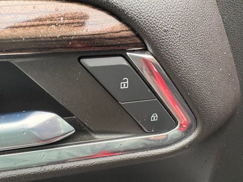 Used 2022 Chevrolet Silverado 1500 RST w/ Z71 Off-Road Package image 15