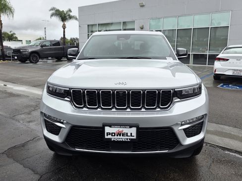 New 2025 Jeep Grand Cherokee Limited w/ Luxury Tech Group II image 7