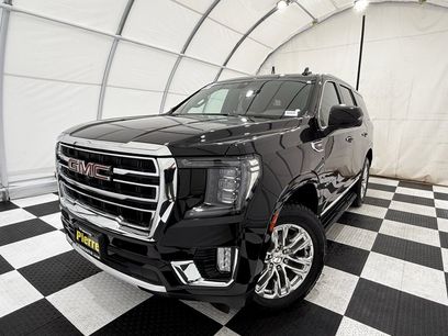 Used 2022 GMC Yukon SLT w/ SLT Premium Package