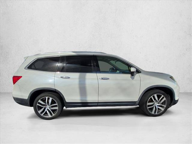 Used 2016 Honda Pilot Touring image 4
